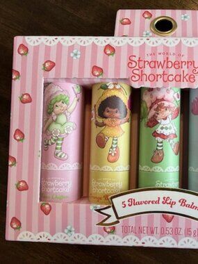 Vintage Strawberry Shortcake Cartoon 5 Flavor Lip Balms 5 pc (free ship)